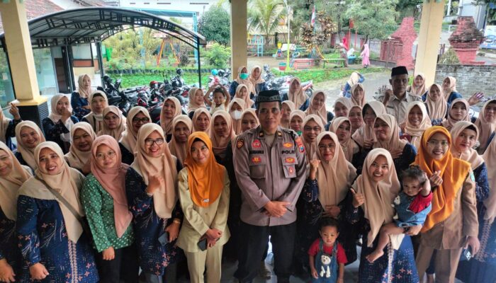 Safari Ramadan, Polisi Ingatkan Bahaya Narkoba hingga Pinjol Ilegal ke Kader Posyandu