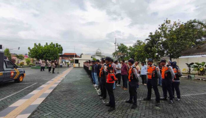 Pengamanan Humanis, Polresta Pati Kawal Sidang Ke-7 PN Pati
