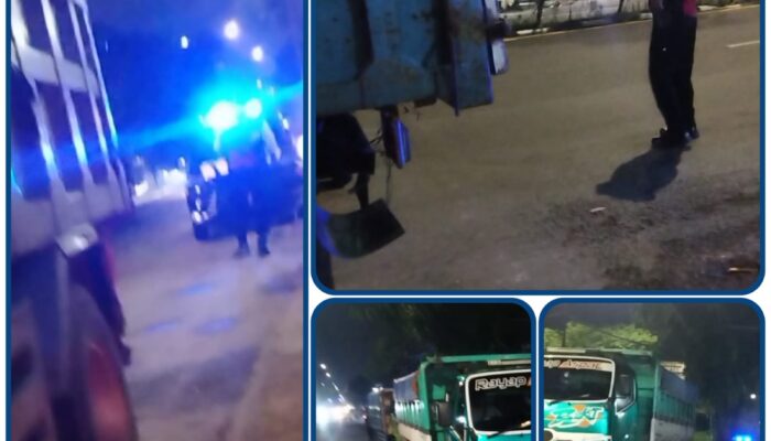 Patroli Polsek Tambaksari Beri Himbauan Sopir Dump Truk yang Parkir di Badan Jalan Raya Kenjeran 265