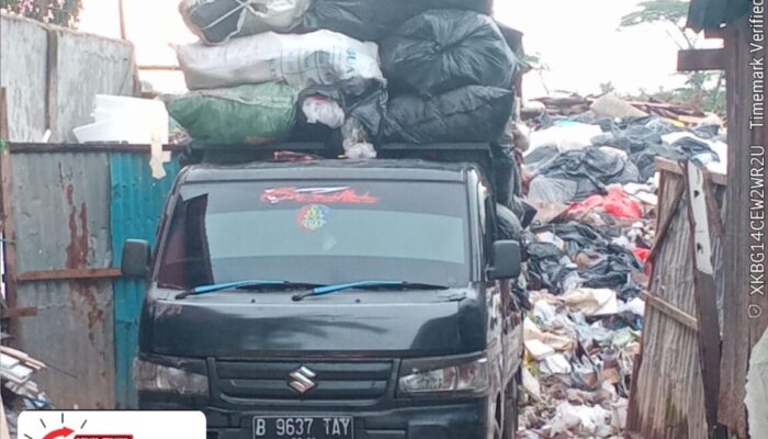 Diduga Jadi Tempat Pembuangan Sampah Liar, Warga Khawatir Jatake Bernasib Seperti Bantar Gebang