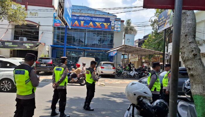 Polisi Intensifkan Patroli Ops Ketupat Candi 2026, Polresta Pati Amankan Pusat Keramaian dan Perbankan