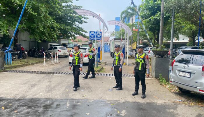 Pantau Jalur Pantura Hingga Kawasan Perbelanjaan, Satlantas Polresta Pati Pastikan Lalu Lintas Tetap Lancar Jelang Mudik