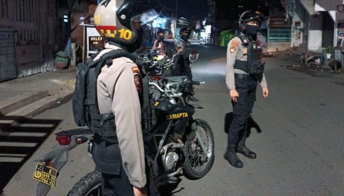 Cegah Balap Liar dan Gangster, Satsamapta Polres Pelabuhan Tanjung Perak Intensifkan Patroli Perintis Presisi