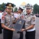Kapolres Pasuruan Pimpin Apel dan Berikan Penghargaan kepada 38 Personel Berprestasi