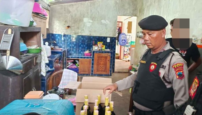Polresta Pati Intensifkan Razia Miras Selama Ramadhan, Sat Samapta Amankan Puluhan Botol Minuman Beralkohol