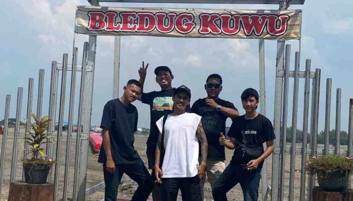 PT Media Garuda Siber Kunjungi Bledug Kuwu, Wisata Alam dengan Segudang Keunikan dan Potensi UMKM 