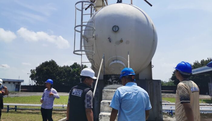 Polres Ngawi Cek SPBU dan SPBE Pastikan Stok BBM dan LPG Aman Pascalebaran