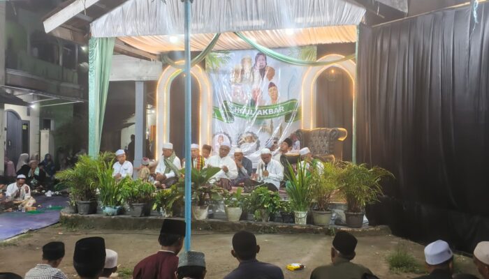 Haul Akbar ke-9 KH Ahmad Unara Berlangsung Khidmat, Warga Tumpah Ruah di Desa Kaliasin