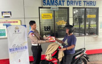 Permudah Wajib Pajak, Satlantas Polresta Pati Hadirkan Pelayanan Samsat Keliling Lewat Polantas Menyapa