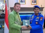 Polda Jatim Raih Penghargaan U.S FWS, Sinergi Internasional Berantas Perdagangan Satwa Liar