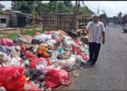 Warga Resah Sampah Menumpuk, Ketua Karang Taruna Sukamulya: “Buang Saja di Tengah Jalan, Saya Tanggung Jawab!”