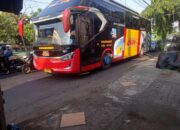 Bus AKAS Nopol N 7830 UP, Brutal Picu Kericuhan di Jalan Raya Kenjeran Saat Jam Sibuk brangkat kerja Pagi
