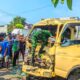 Bus Mogok Diseruduk Truk Boks di Madiun, Sopir Truk Tewas Saat Evakuasi