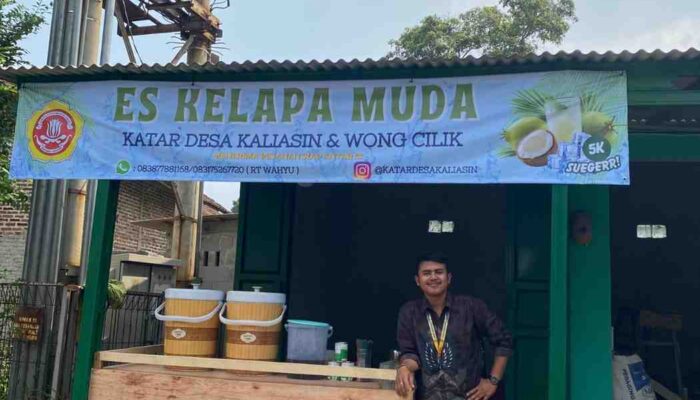 Karang Taruna Desa Kaliasin Luncurkan Program Ekonomi Kreatif, Gandeng Wong Cilik Kembangkan Usaha Es Kelapa Muda