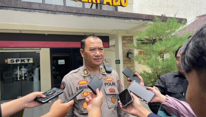 Polres Malang Ungkap Pembalakan Hutan, Truk Bermuatan Kayu Diamankan