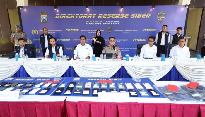 Polda Jatim Bongkar Sindikat Penipuan Online Modus Jual Beli Mobil, 11 Tersangka Diamankan