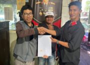 M Agus Orang Tua Pengendara Memberikan Uang 1Juta Untuk Ganti Rugi Perbaikan Motor Korban