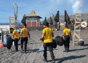 Polres Probolinggo Gelar Bakti Bersih di Gunung Bromo Usai Yadnya Kasada