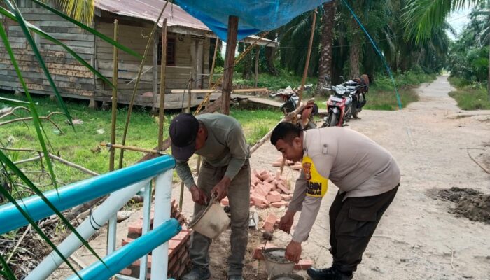 PROGRES RENOVASI JEMBATAN MERAH PUTIH PRESISI TAHAP II CAPAI 85 PERSEN DI KEPENGHULUAN HARAPAN JAYA