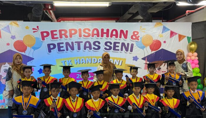 Perpisahan dan Pentas Seni TK Handayani Berlangsung Meriah di Kaza Mall Surabaya