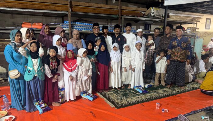 Santunan Anak Yatim dan duafa, yang di selenggarakan di kantor penasehat brikom, H Shodiq S,Kom Wujud Kepedulian Sosial kepada Sesama