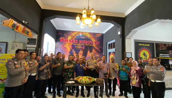 Hoofdbureau Bersinar Polsek Bubutan Polrestabes Surabaya Merayakan Hari Bhayangkara Ke 80
