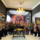 Hoofdbureau Bersinar Polsek Bubutan Polrestabes Surabaya Merayakan Hari Bhayangkara Ke 80