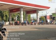Terpantau di SPBU 34.15602 Sukamulya, Delapan Motor Thunder Batal Isi BBM Usai Diduga Diberi Isyarat