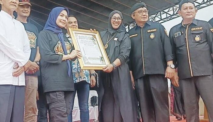 DPD GRANAT Banten Serahkan Piagam Deklarasi kepada Bupati Serang, Perkuat Komitmen Wujudkan Kabupaten Serang Bersinar