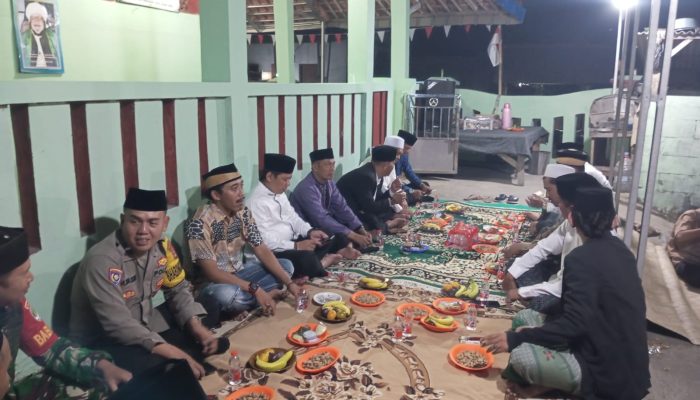 Ziarah Kubur ke Makam Nyi Mas Melati, Camat Sukamulya Doakan Pahlawan Wanita Jelang HUT RI ke-81