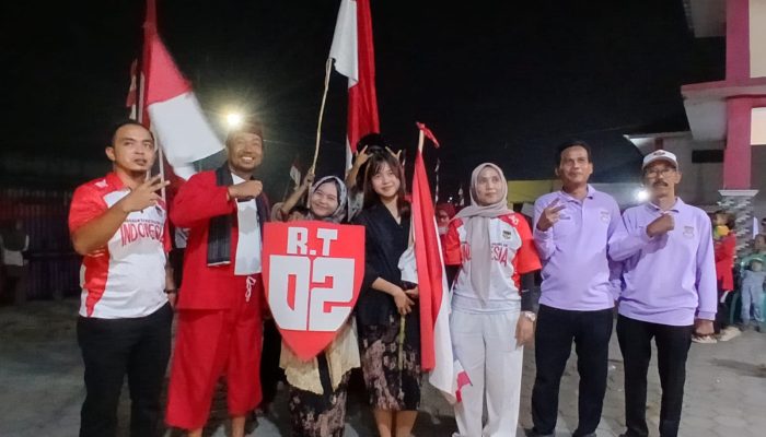 Pawai Obor dan Karnaval Meriahkan Malam Puncak HUT RI ke-81 di Desa Patrasana