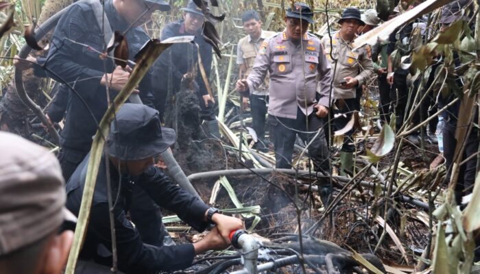 Polda Riau Gunakan X Fire dan Drone Tangani Karhutla Siak, Lima Titik Api Berhasil Dipadamkan