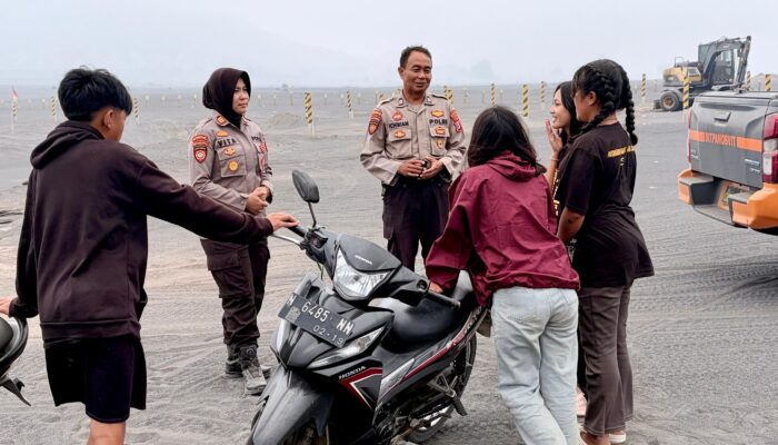 Polres Probolinggo Imbau Wisatawan Patuhi Penutupan Kawasan TNBTS Akibat Karhutla di Bromo