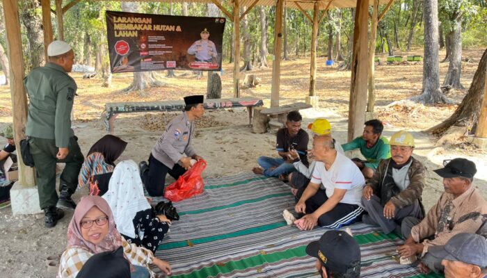Antisipasi Karhutla, Polres Gresik Gencarkan Sosialisasi di Hutan Panceng