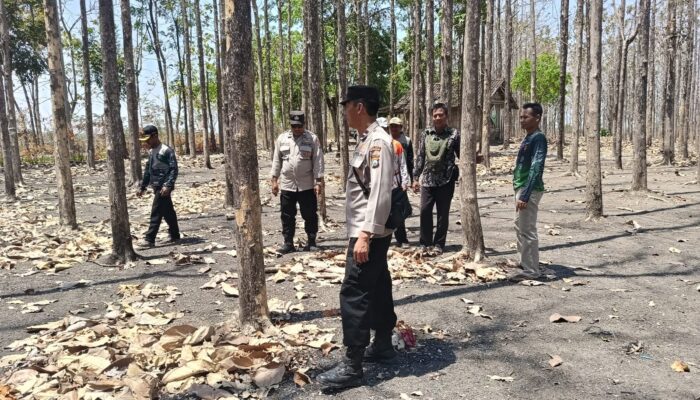 Sinergi Cegah Karhutla, Polres Bojonegoro Sisir Kawasan Rawan di Kedungadem