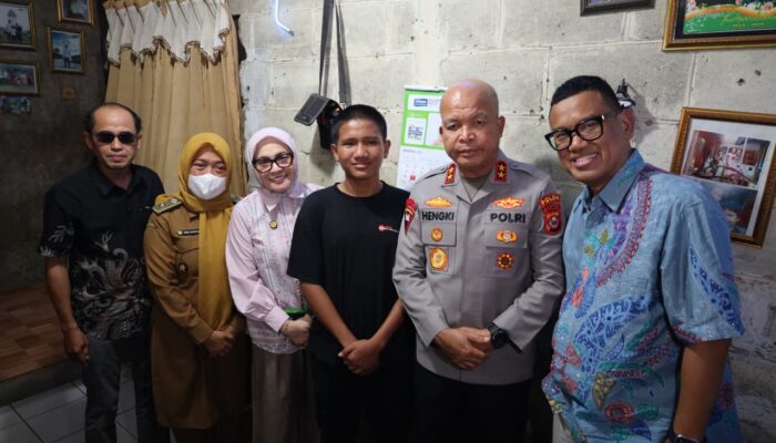 Dukungan untuk Ridwan, Kapolda Banten dan Uya Kuya Datang ke Walantaka