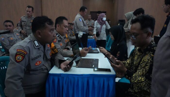 Polresta Sidoarjo Gandeng Dispendukcapil Bekali Bhabinkamtibmas Mekanisme IKD, Dukung Perlinsos