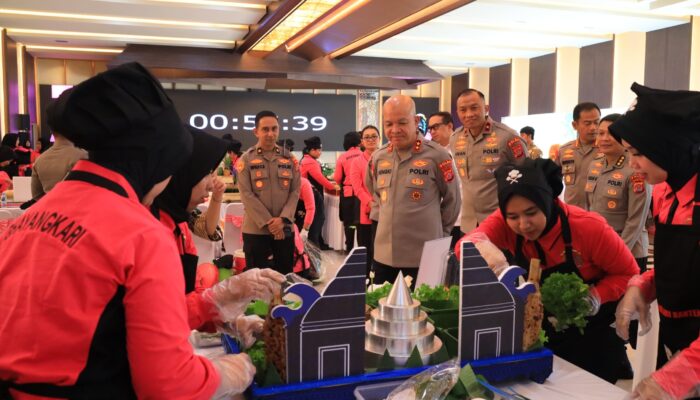 Polda Banten Gelar Lomba Hias Tumpeng HKGB ke-74, Tekankan Makna Kebersamaan dan Peran Bhayangkari