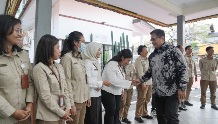 Berkunjung Ke Balai Transmigrasi Denpasar, Wamen Viva Yoga Dukung Jadi Etalase Global