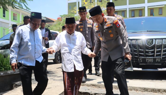 Polres Mojokerto Gandeng Ulama, Silaturahmi ke Ponpes Amanatul Ummah Perkuat Kondusivitas