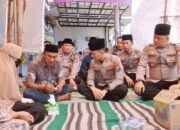 Kapolres Probolinggo Kota Takziah ke Rumah Korban Karhutla Bromo, Beri Dukungan Moril dan Tali Asih