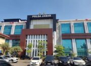 Pabrik Pil Ilegal di Bandung Terbongkar, Kapasitas Mesin Tembus 8 Juta Butir Sehari
