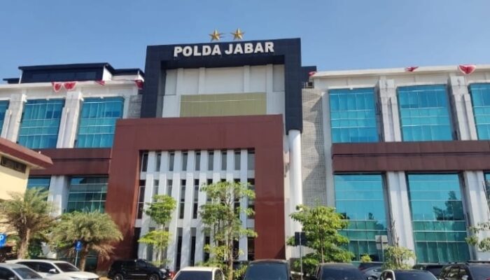Pabrik Pil Ilegal di Bandung Terbongkar, Kapasitas Mesin Tembus 8 Juta Butir Sehari