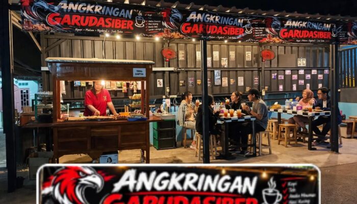 Angkringan Garudasiber Menjadi Tempat Tongkrongan Generasi Muda