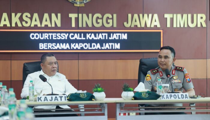 Perkuat Sinergi Penegakan Hukum, Kapolda Jatim Gelar Courtesy Call ke Kajati